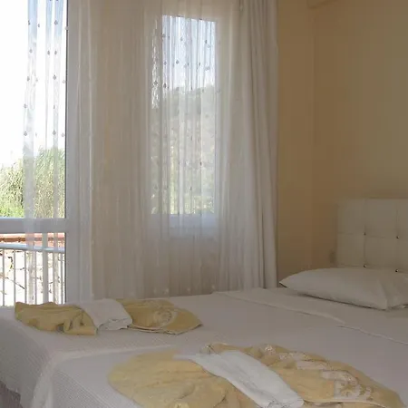 Sunset Beach Club Seahorse 03